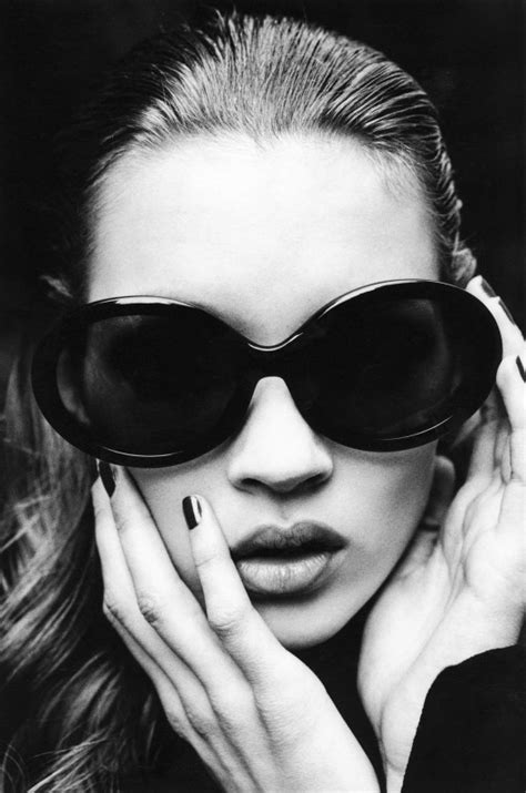 Kate Moss Sunglasses – Fashion Eyewear UK